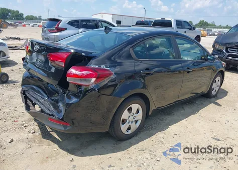 2017 Kia Forte Lx z USA, uszkodzony, nr VIN 3KPFK4A76HE020053